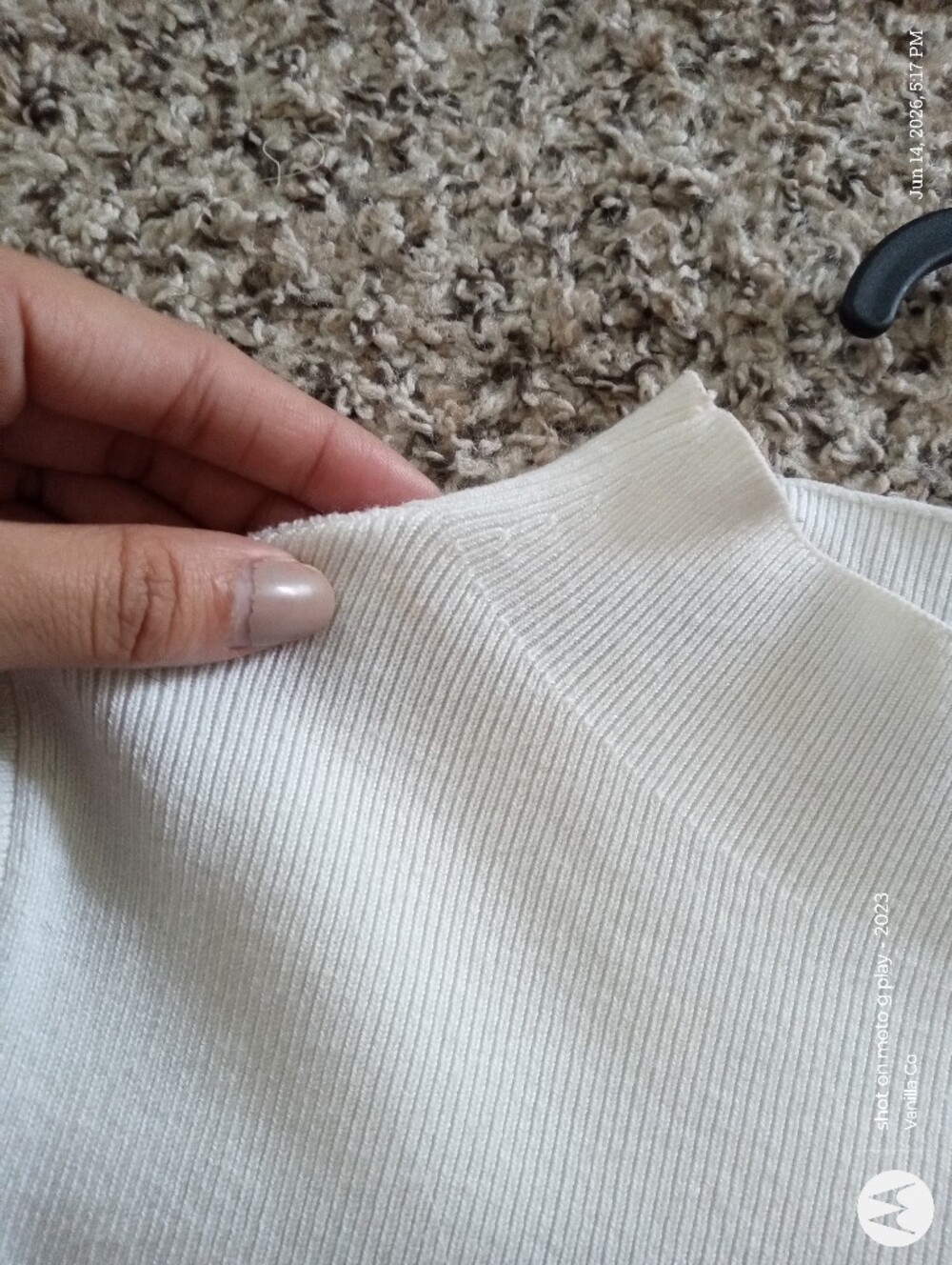 Anthropologie Maeve Arlowe Bell Sleeve Sweater Mockneck Ivory Size Medium - Picture 10 of 15